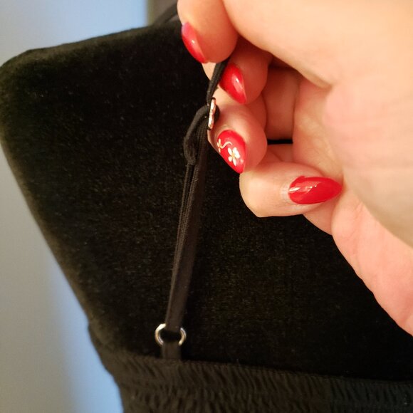 Cisono XL Black Dress - Picture 6 of 9